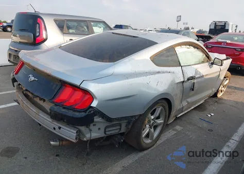 2018 Ford Mustang Ecoboost z USA, uszkodzony, nr VIN 1FA6P8TH3J5114753